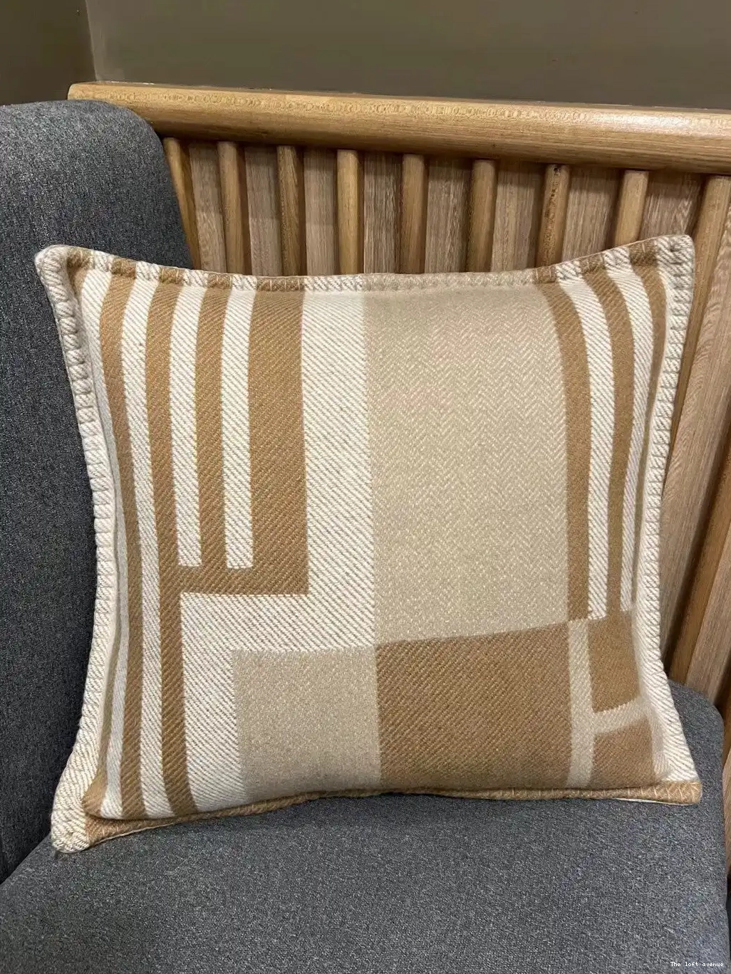 WOOL PILLOW HERMES THROW ITHAQUE 0519